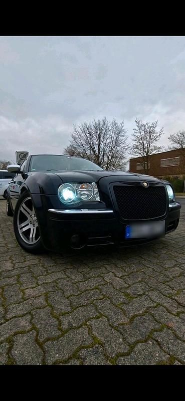 Schwarz Gebraucht 2006 Chrysler 300C Limousine | 5.200 € (Fairer Preis) - Bild 1/4