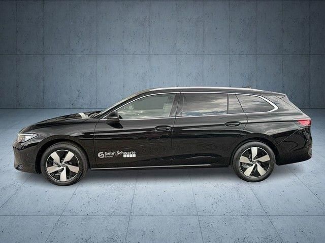 Gebraucht VW Passat Business 150 PS (110 kW) 2025 Schwarz Kombi