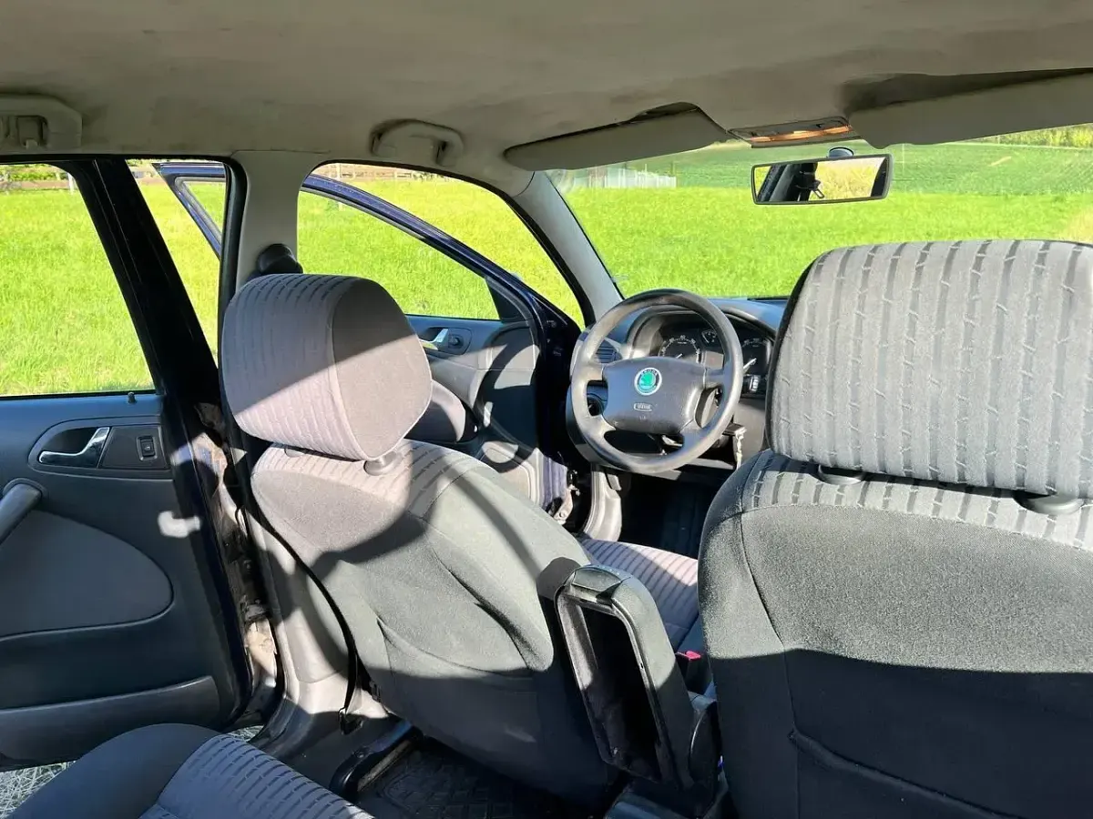 Gebraucht Skoda Octavia Tour 116 PS (85 kW) 2002 Blau Kombi