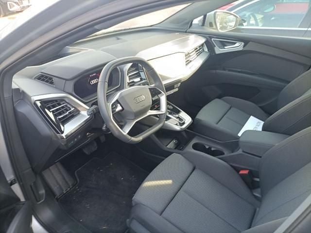 Second-hand Audi Q4 e-tron S-Line 210 kW (286 CP) 2024 Argintiu SUV