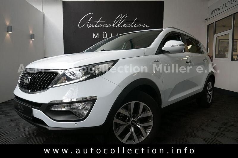 Casa white Gebraucht 2015 Kia Sportage SUV | 8.797 € - Bild 1/4
