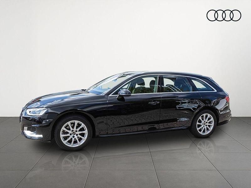 Second-hand Audi A4 Advanced Plus 150 CP (110 kW) 2024 Negru Break