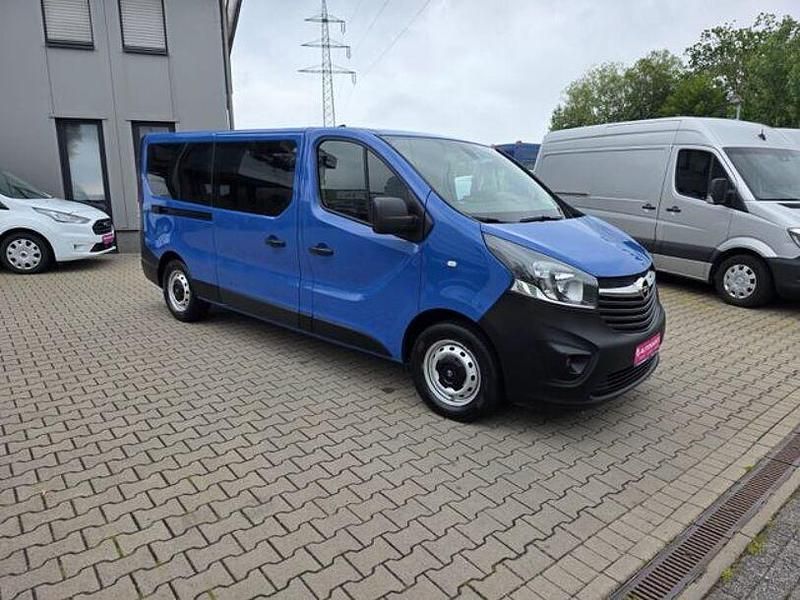 Gebraucht Opel Vivaro 129 PS (94 kW) 2017 Blau Van / Kleinbus