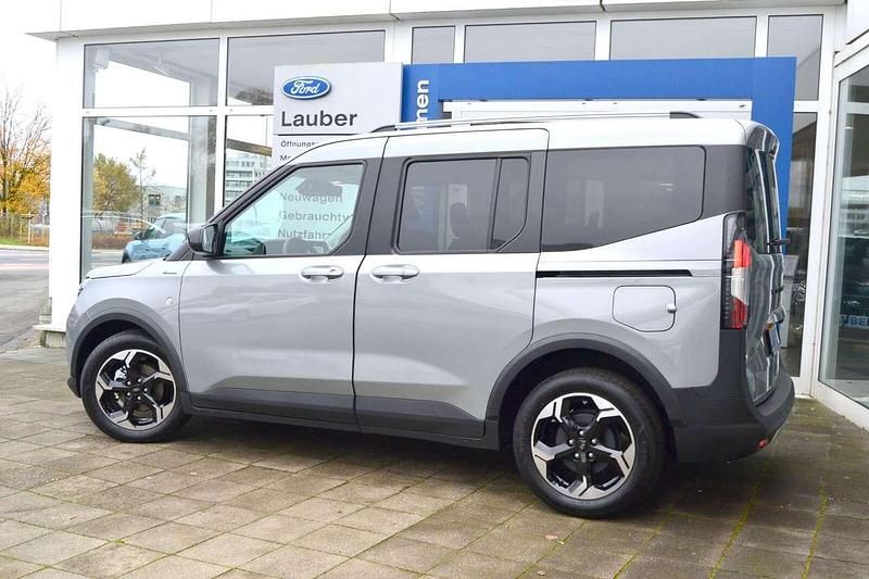 Gebraucht Ford Tourneo Active 125 PS (91 kW) 2024 Solar silver Kombi