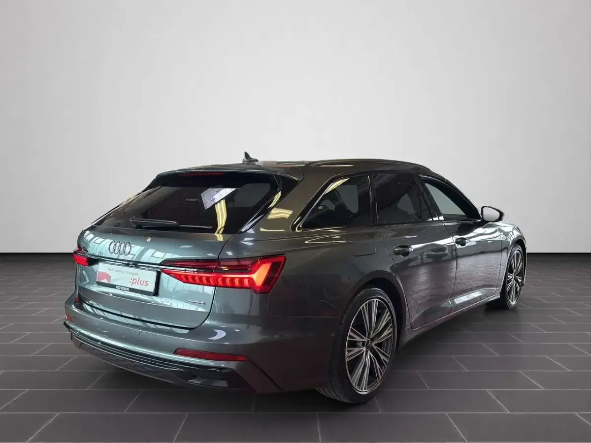 Gebraucht Audi A6 S-Line 367 PS (269 kW) 2024 Grau Kombi