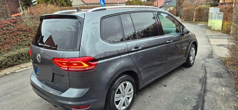 Gebraucht VW Touran Join 116 PS (85 kW) 2018 Grau Van / Kleinbus