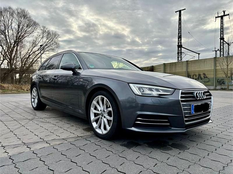 Gebraucht Audi A4 S-Line 218 PS (160 kW) 2016 Grau Kombi