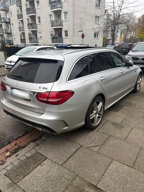 Gebraucht Mercedes C400 AMG line 333 PS (244 kW) 2017 Silber Kombi