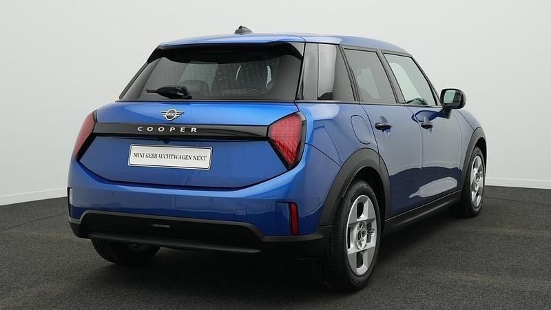 Gebraucht Mini Cooper Classic 156 PS (114 kW) 2024 Blau Kleinwagen