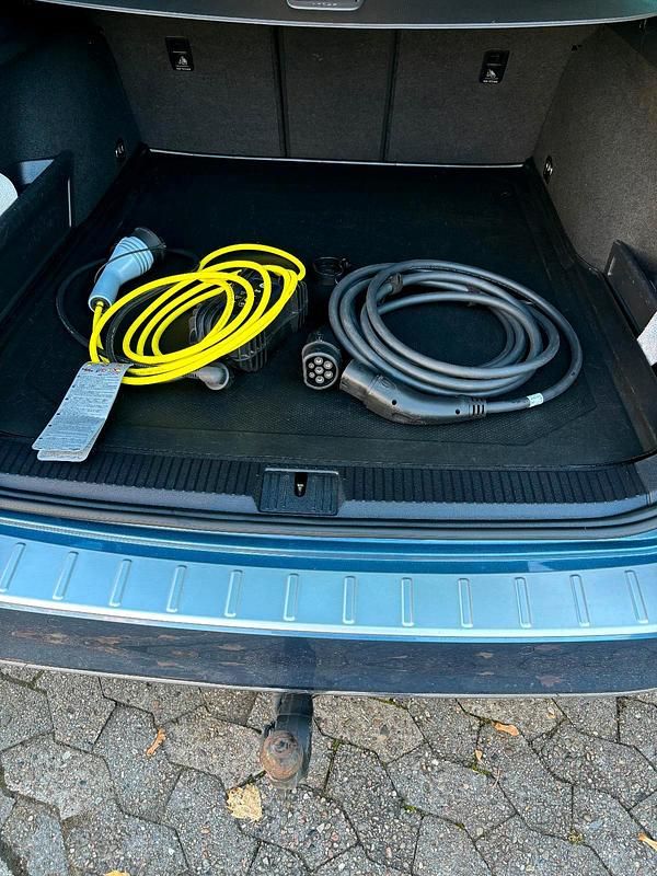 Gebraucht VW Passat GTE 218 PS (160 kW) 2018 Blau Kombi