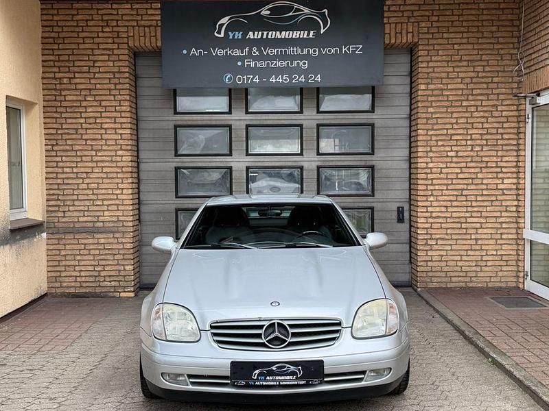 Gebraucht Mercedes SLK200 136 PS (100 kW) 1998 Silber Cabrio