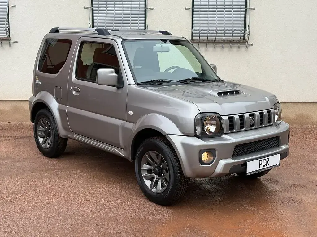 Occasion Suzuki Jimny Style 84 ch (61 kW) 2016 Gris SUV