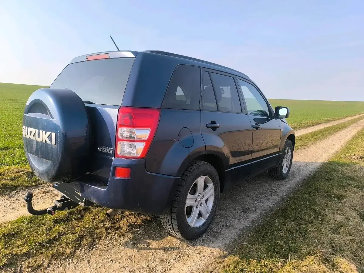 Gebraucht Suzuki Grand Vitara 136 PS (100 kW) 2006 Blau SUV