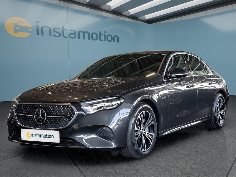 Grau Gebraucht 2025 Mercedes E450 Limousine | 80.699 € (Guter Preis) - Bild 1/4