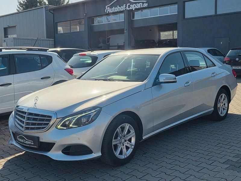 Gebraucht Mercedes E200 184 PS (135 kW) 2013 Other Limousine