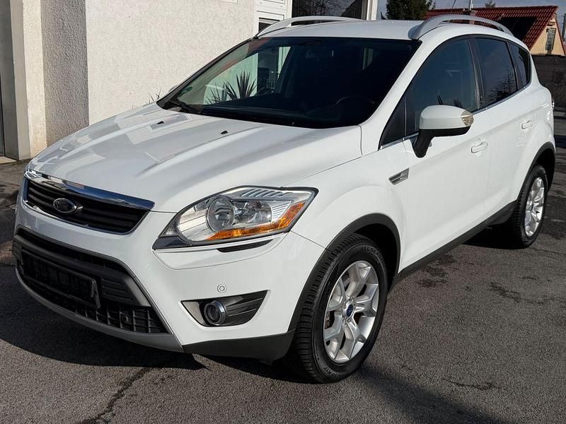 Gebraucht Ford Kuga Champions Edition 140 PS (102 kW) 2012 Weiß SUV