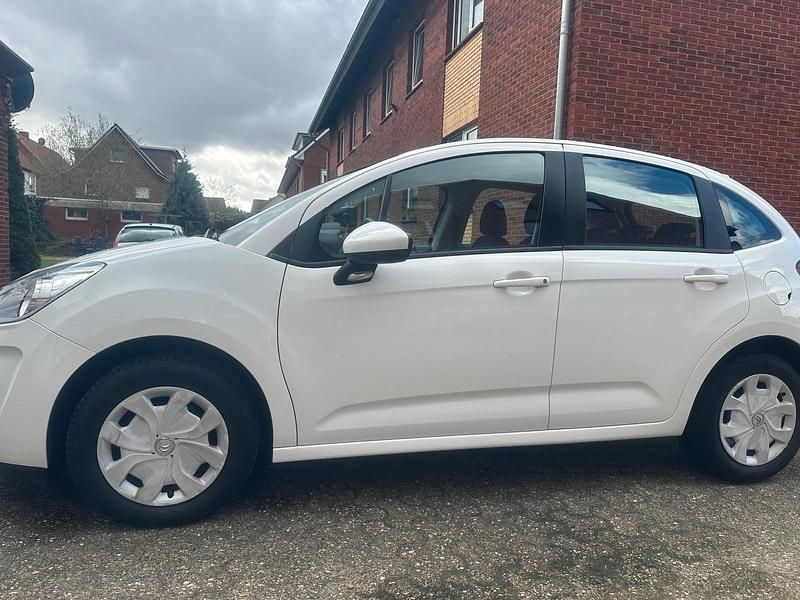 Gebraucht Citroën C3 68 PS (50 kW) 2012 Weiß Limousine
