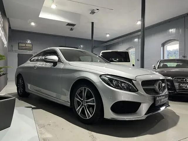 Gebraucht Mercedes C300 AMG line 245 PS (180 kW) 2017 Silber