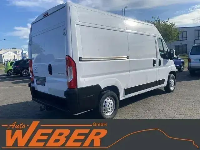 Gebraucht Citroën Jumper 140 PS (102 kW) 2021 Weiß Van / Kleinbus