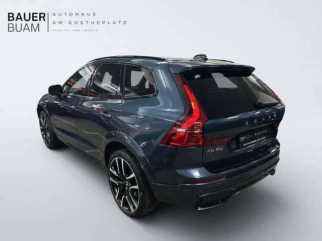 Gebraucht Volvo XC60 173 PS (127 kW) 2021 SUV