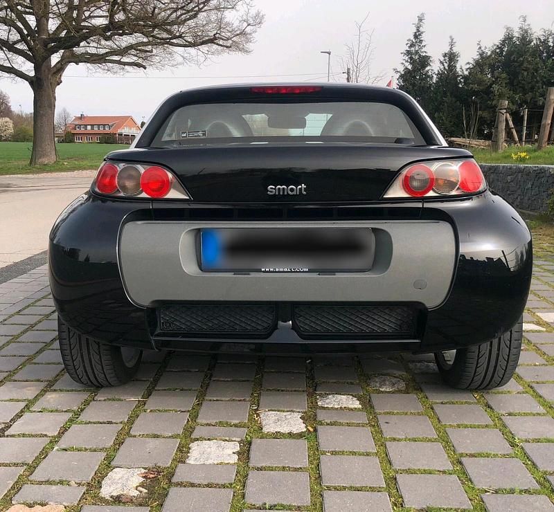 Second-hand Smart Roadster 82 CP (60 kW) 2004 Negru Cabrio