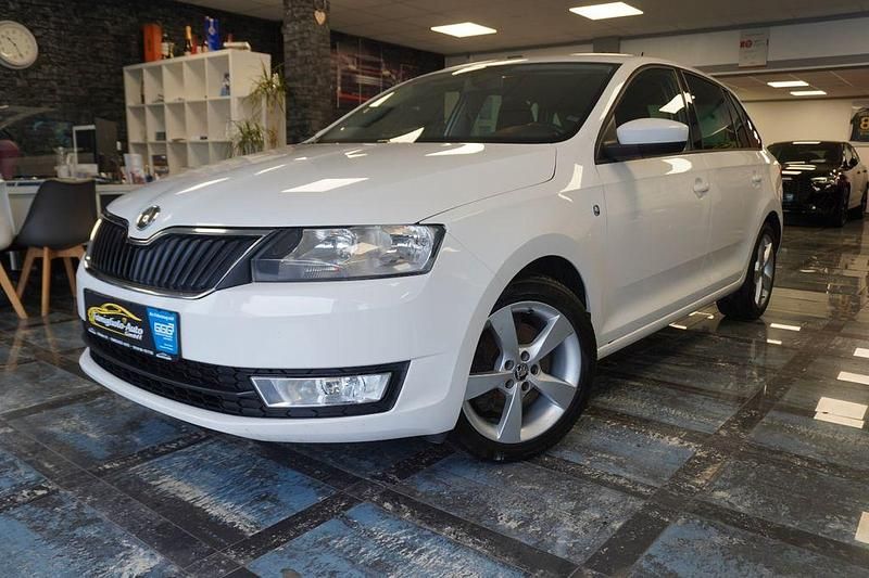 Gebraucht Skoda Rapid Elegance 105 PS (77 kW) 2013 Weiß Kleinwagen