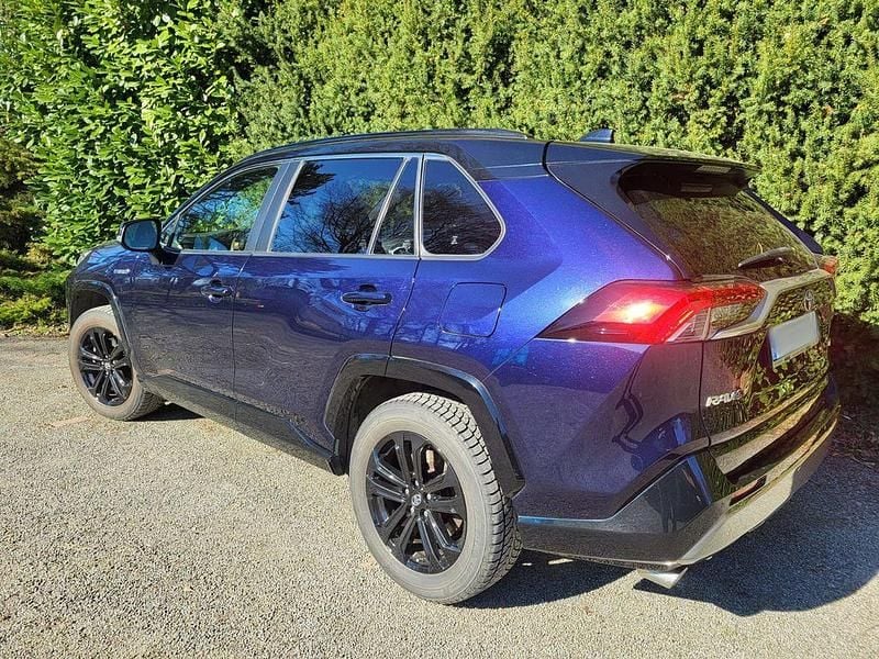 Gebraucht Toyota RAV4 Hybrid 178 PS (130 kW) 2019 Blau SUV