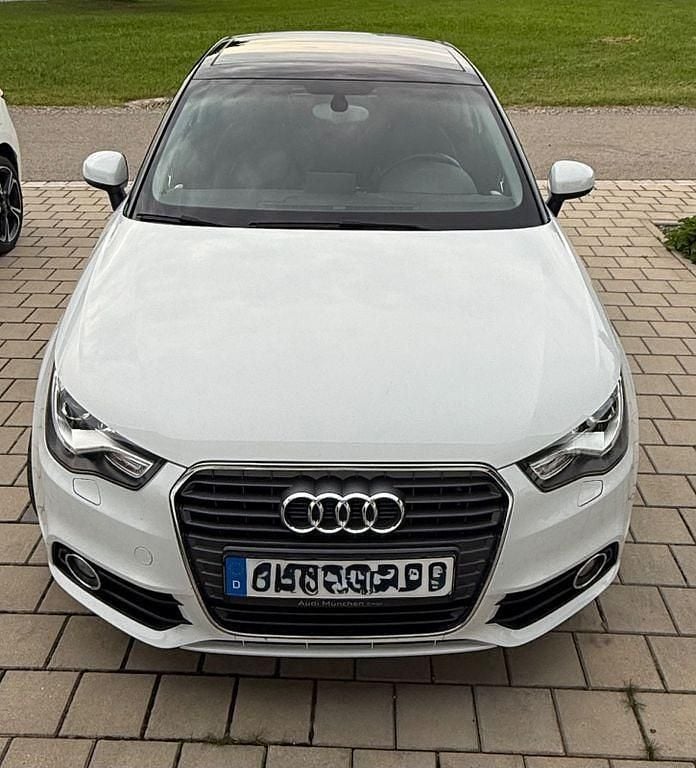 Gebraucht Audi A1 Attraction 140 PS (102 kW) 2014 Weiß Kleinwagen