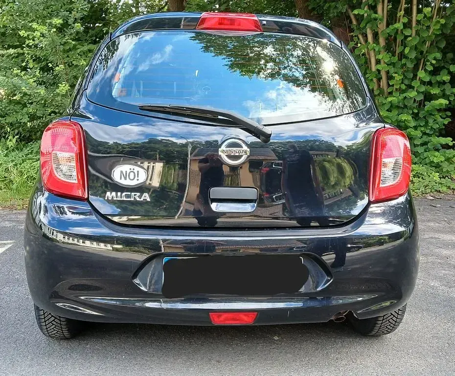 Gebraucht Nissan Micra Acenta 80 PS (58 kW) 2015 Schwarz Kleinwagen