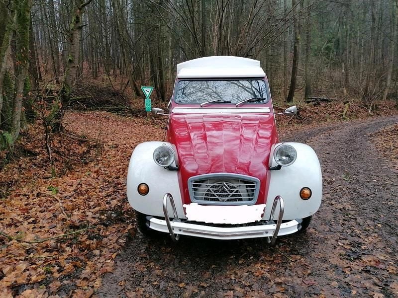 Gebraucht Citroën 2CV 28 PS (20 kW) 1982 Rot Limousine