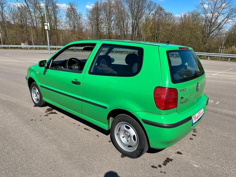 Gebraucht VW Polo 50 PS (36 kW) 2001 Grün Kleinwagen