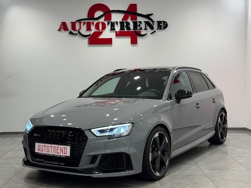 Gebraucht Audi RS3 Ambiente 400 PS (294 kW) 2020 Grau Limousine