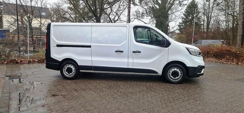 Gebraucht Renault Trafic 170 PS (125 kW) 2022 Weiß Van / Kleinbus