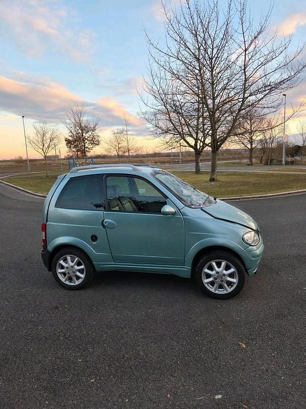 Grün Gebraucht 2005 Ligier X-Too Kleinwagen | 4.500 € - Bild 1/4