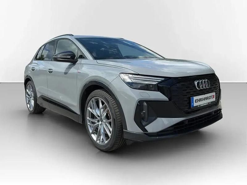 Gebraucht Audi Q4 e-tron S-Line 150 kW (204 PS) 2022 Grau SUV