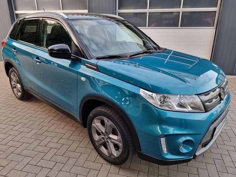 Blau Gebraucht 2016 Suzuki Vitara Comfort SUV | 14.590 € (Fairer Preis) - Bild 1/4
