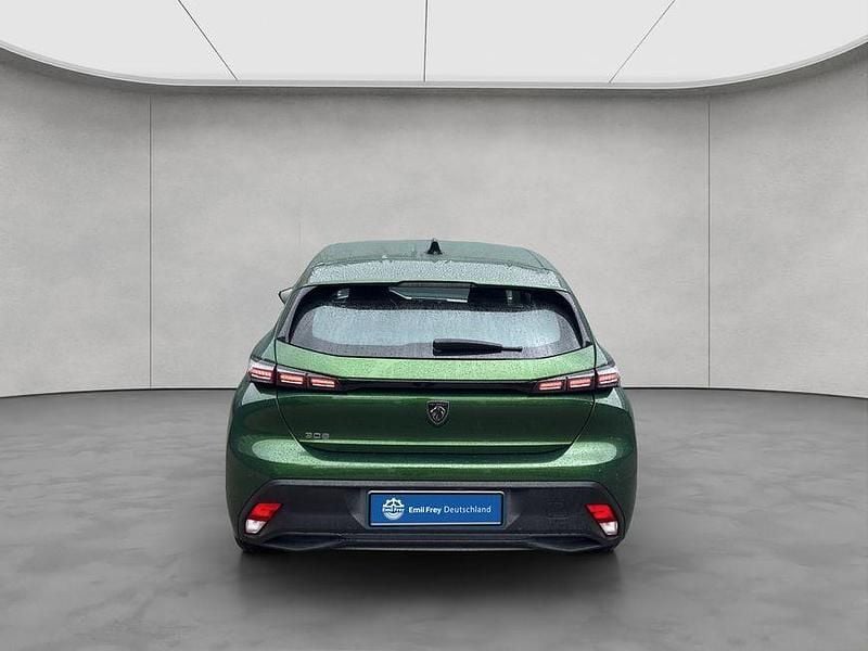 Gebraucht Peugeot 308 Active 131 PS (96 kW) 2023 Olivine grün metallic Limousine