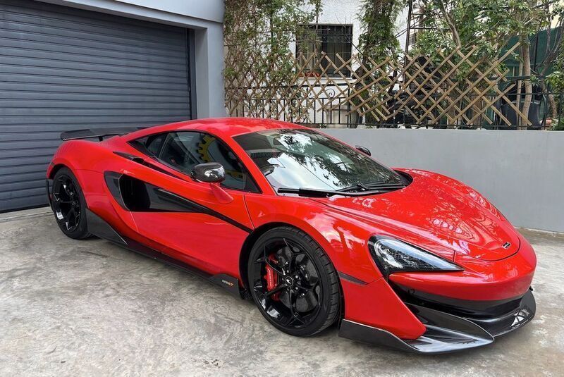 Rot Gebraucht 2019 McLaren 600LT Coupé | 199.000 € - Bild 1/4