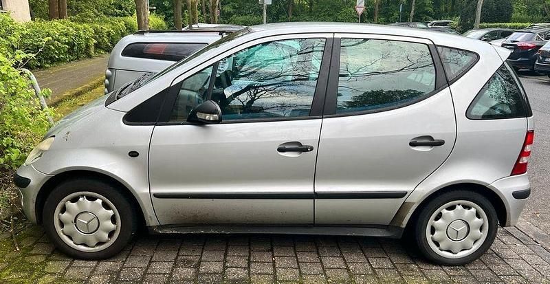 Gebraucht Mercedes A140 Classic 82 PS (60 kW) 2003 Silber Van / Kleinbus