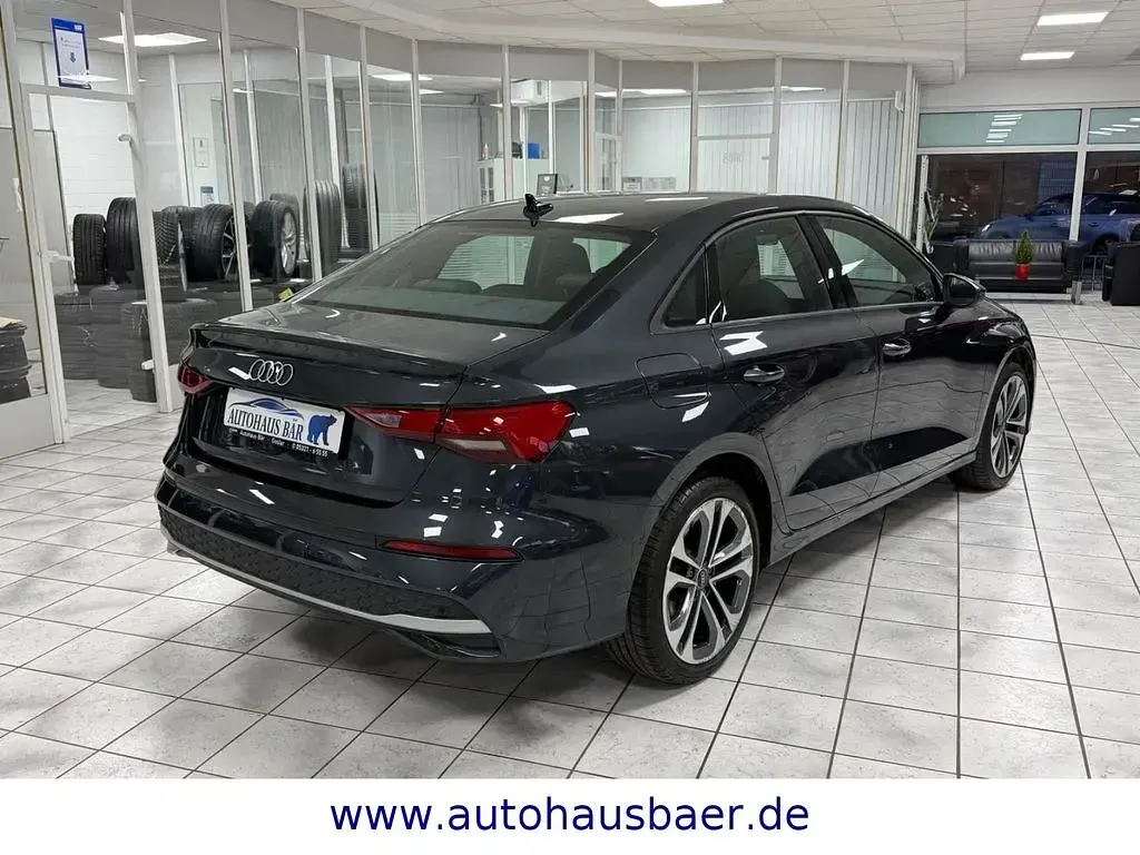 Gebraucht Audi A3 Advanced 150 PS (110 kW) 2024 Grau Limousine