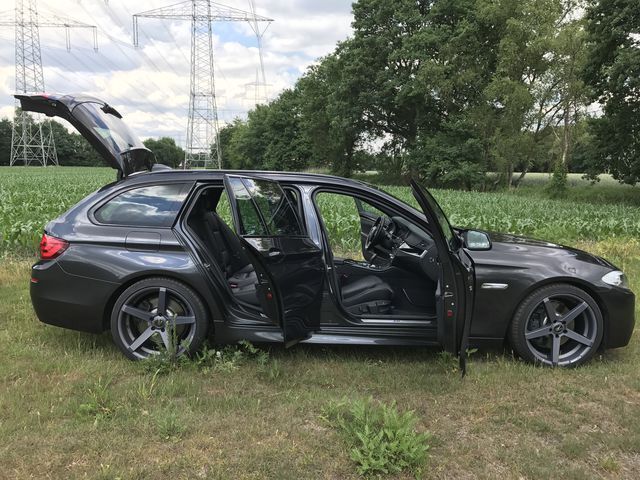 Gebraucht BMW 530 258 PS (189 kW) 2012 Grau metallic Kombi
