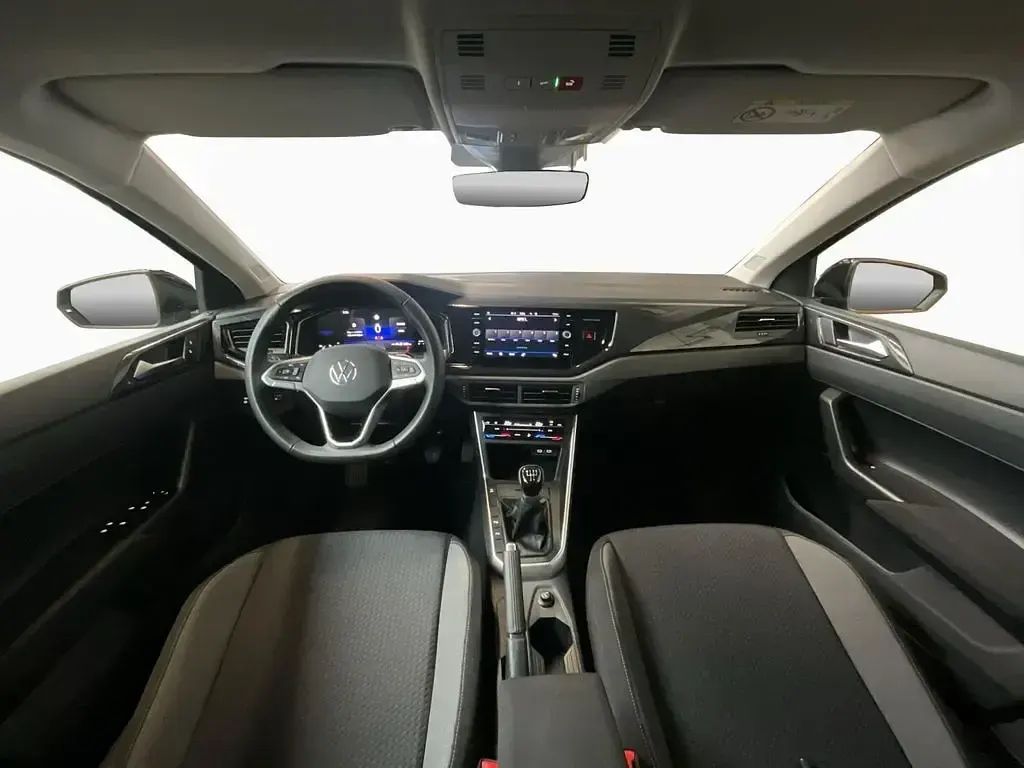 Gebraucht VW Polo IQ Drive 95 PS (69 kW) 2025 Schwarz Kleinwagen