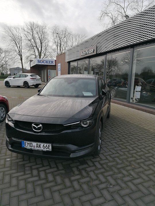 Schwarz Gebraucht 2023 Mazda MX30 Ad'Vantage SUV | 27.990 € - Bild 1/4