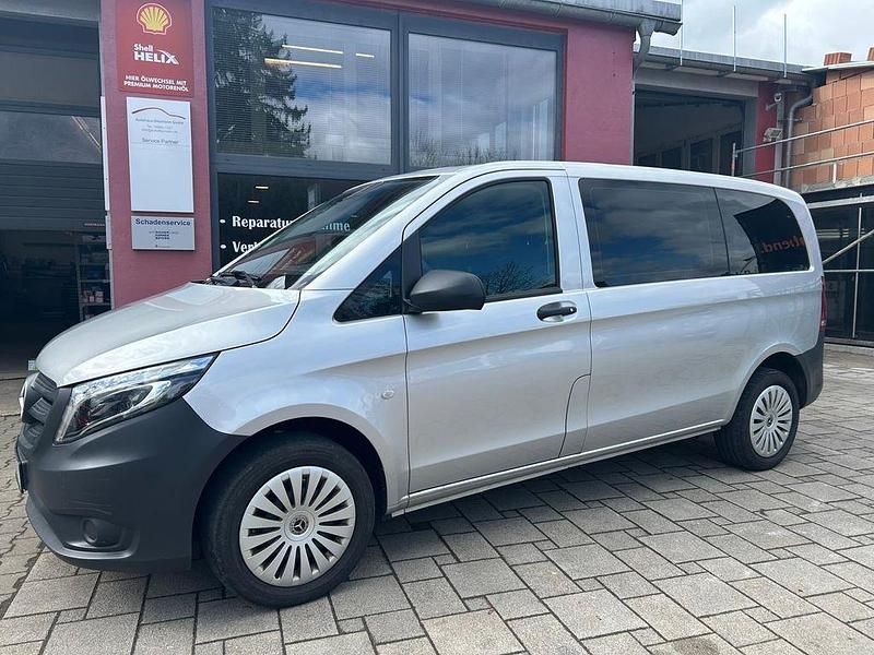Gebraucht Mercedes Vito 136 PS (100 kW) 2022 Silber Van