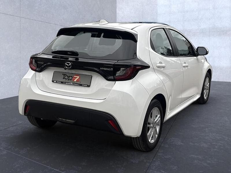 Gebraucht Mazda 2 116 PS (85 kW) 2022 Lunar white Limousine