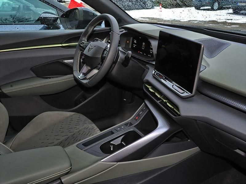 Neu Cupra Terramar VZ 272 PS (200 kW) 2026 Schwarz SUV