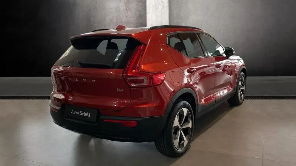 Occasion Volvo XC40 Plus 197 ch (144 kW) 2024 Rouge SUV