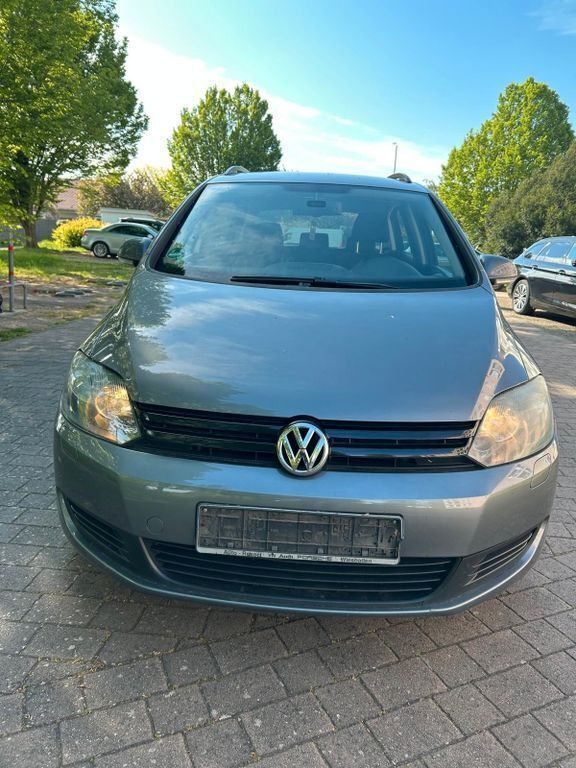 Grau Gebraucht 2010 VW Golf Plus Van / Kleinbus | 4.500 € (Guter Preis) - Bild 1/4