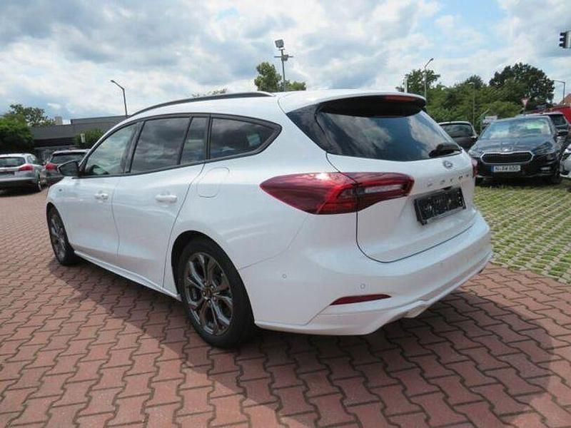Gebraucht Ford Focus ST-Line 155 PS (114 kW) 2024 Andere Limousine