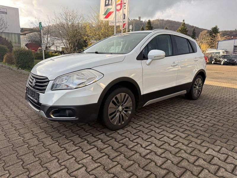 Gebraucht Suzuki SX4 120 PS (88 kW) 2014 Weiß Limousine